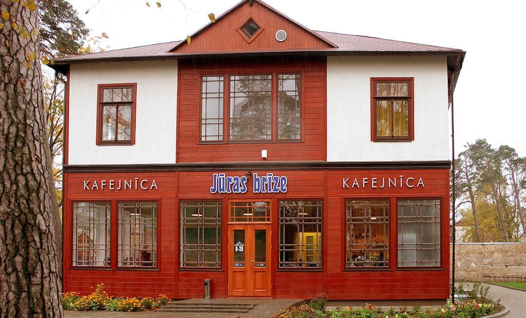 Hotel Juras Brize Ventspils Exterior foto