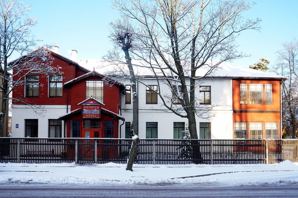 Hotel Juras Brize Ventspils Exterior foto